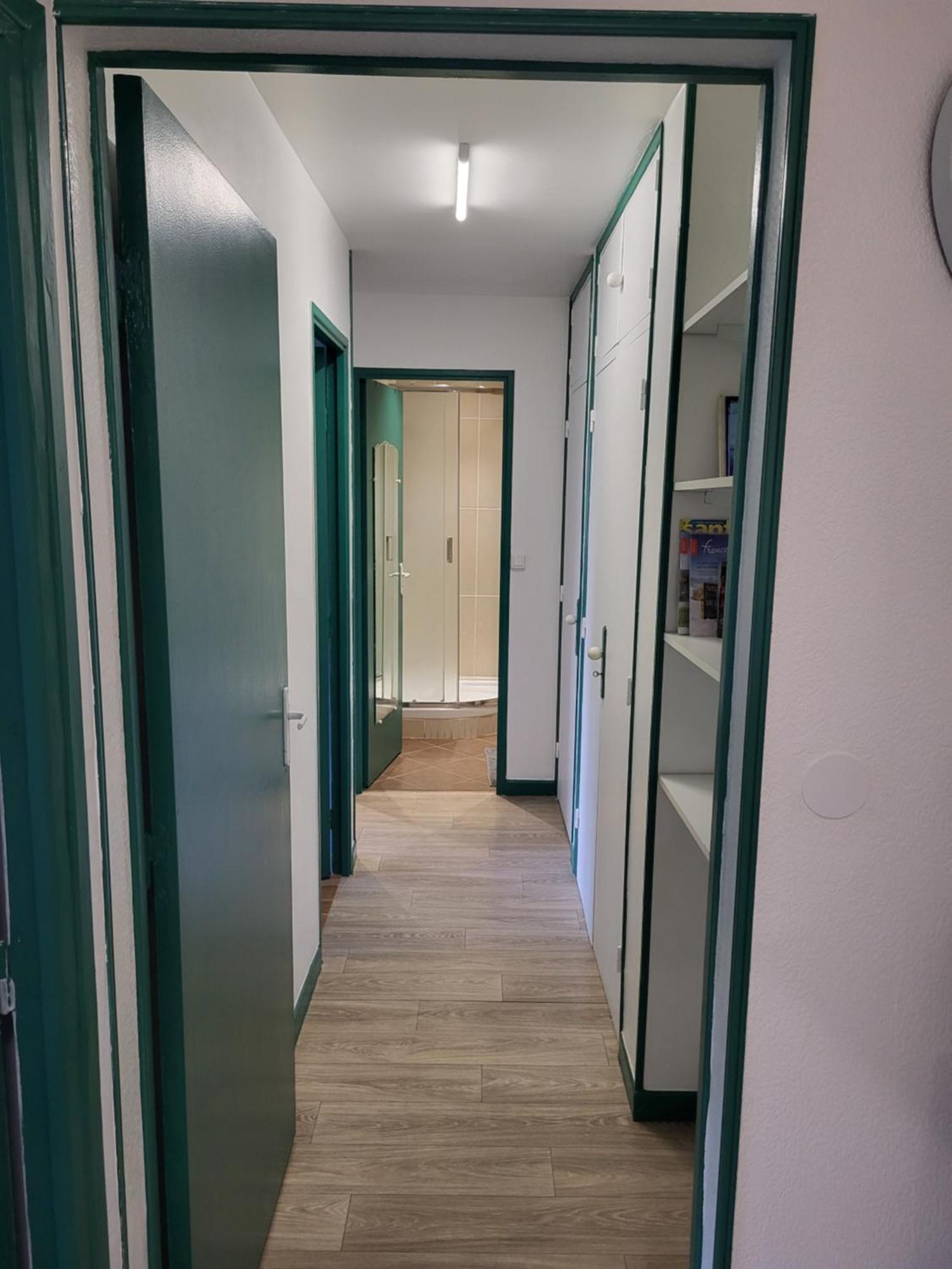 Private Room-3 In Hannana Apartment- 2 Min Walk To Tram 12 Min To Nice Train Station 15 Min To Massena Place Exterior foto
