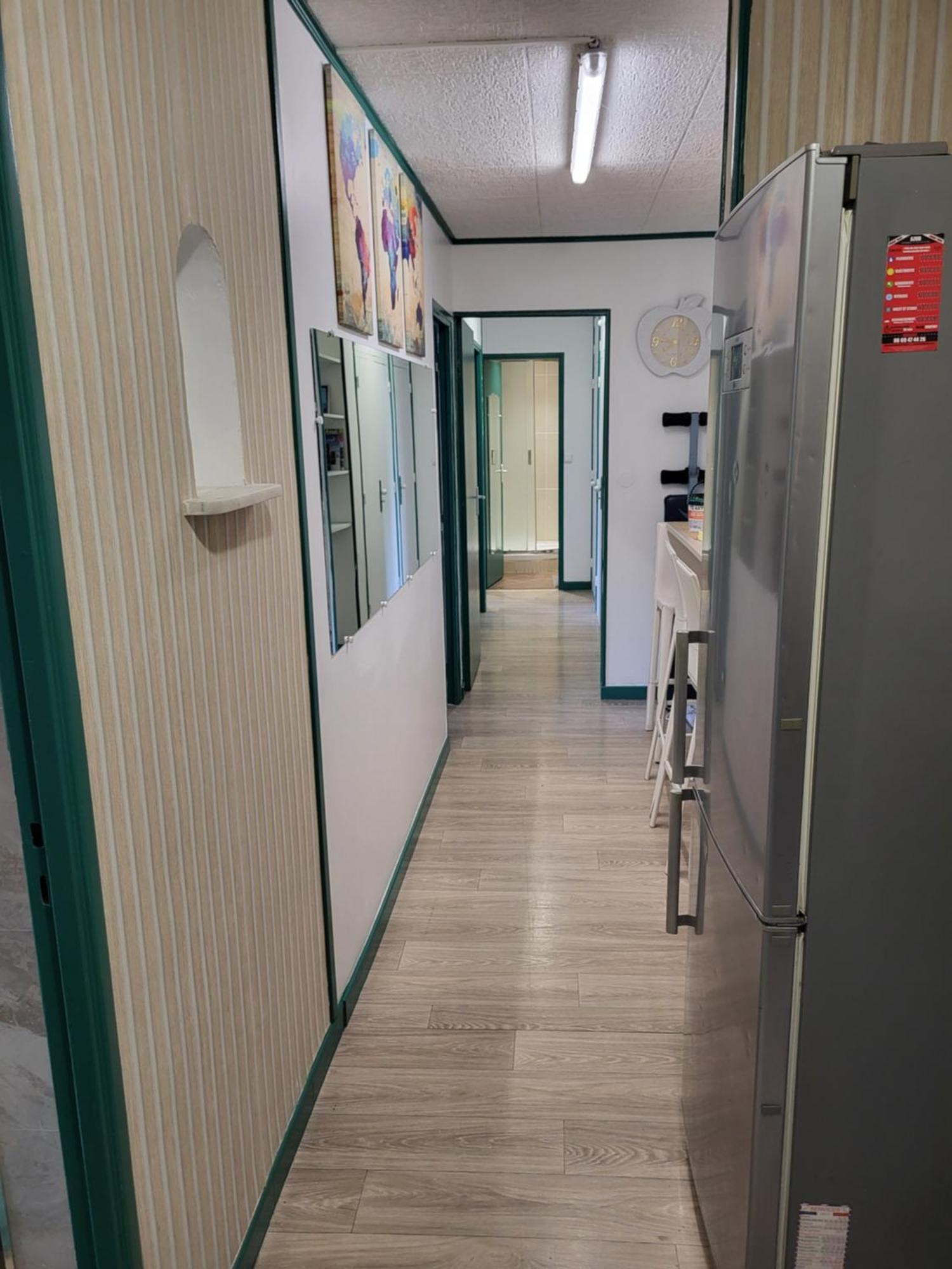 Private Room-3 In Hannana Apartment- 2 Min Walk To Tram 12 Min To Nice Train Station 15 Min To Massena Place Exterior foto